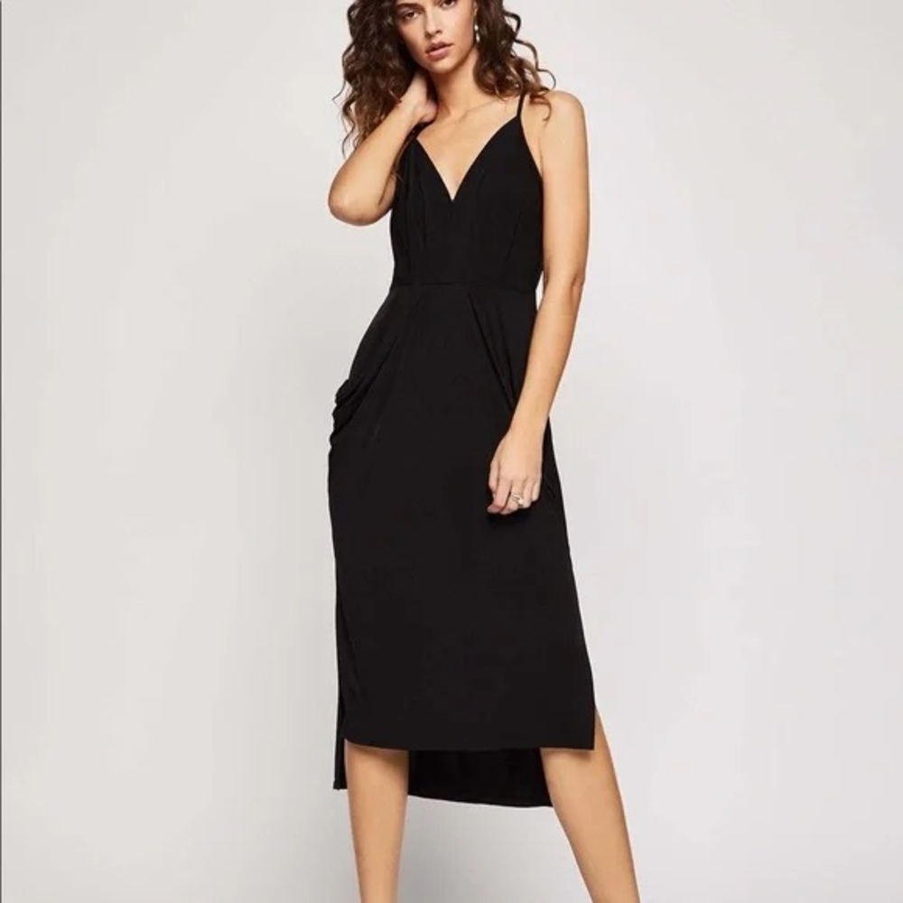 Sexy Black BCBGeneration Della Midi Ruched Dress with Pockets